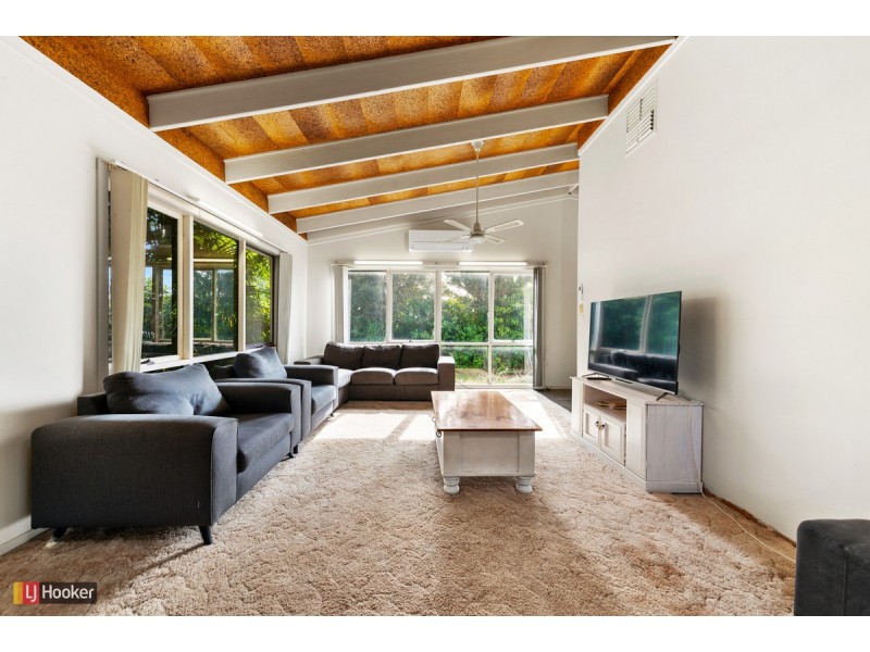 4 Jetty Road, Lakes Entrance VIC 3909