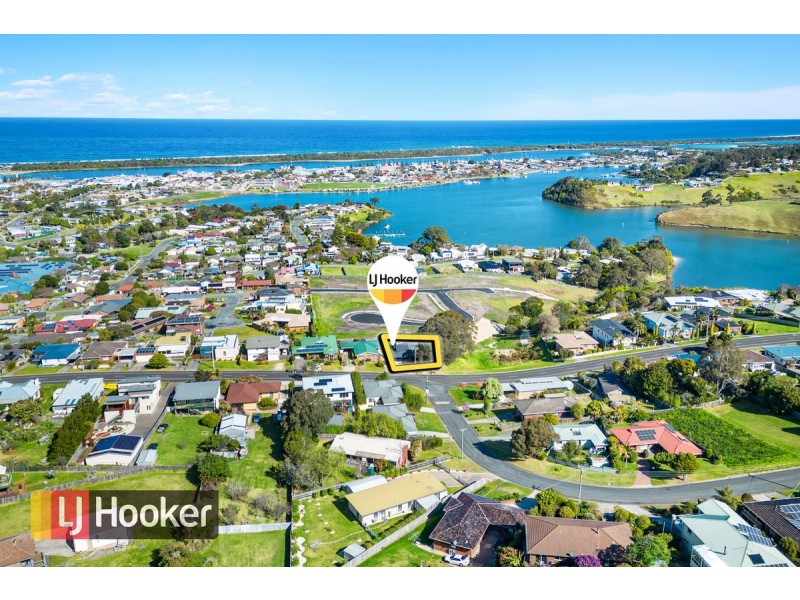 63 O’Neills Road, Lakes Entrance VIC 3909