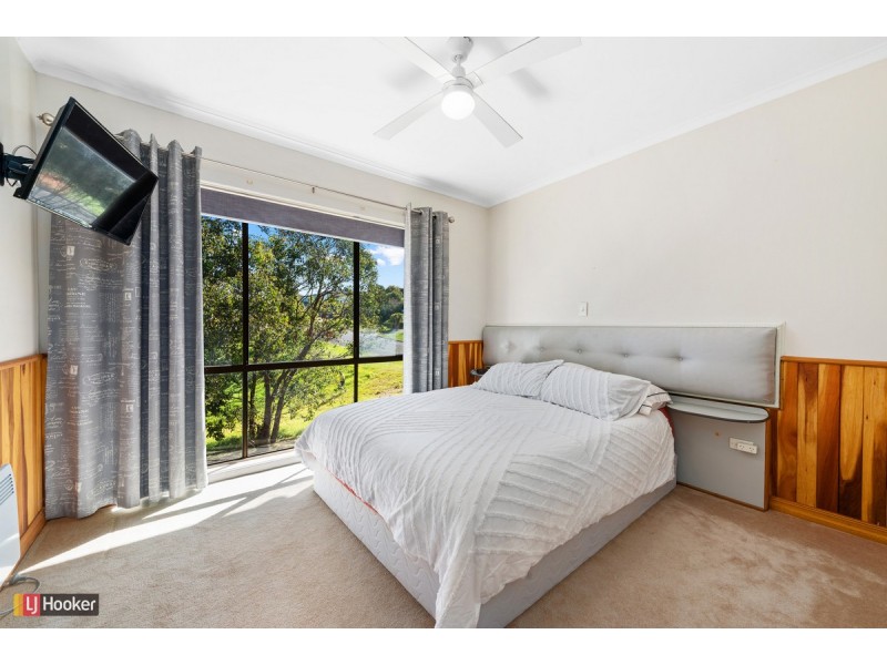 63 O’Neills Road, Lakes Entrance VIC 3909