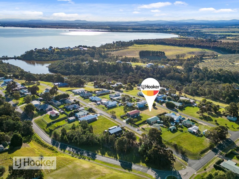 7 Magpie Avenue, Metung VIC 3904
