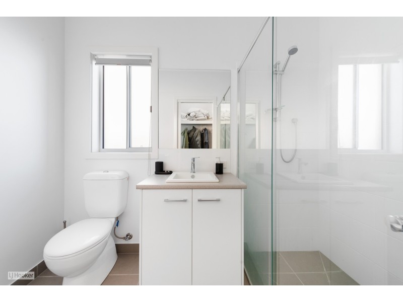 9 Lake Grove, Metung VIC 3904