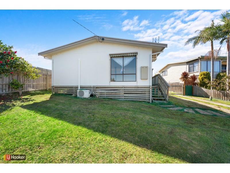 7 Alexandra Avenue, Kalimna VIC 3909
