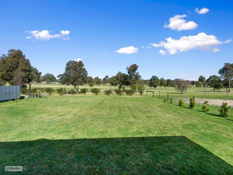 10 Besley Close, Metung VIC 3904