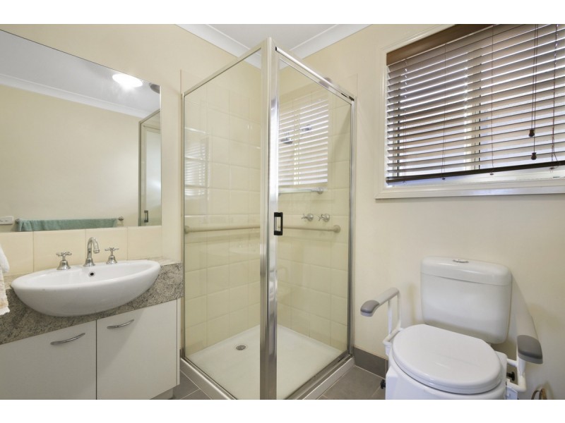 3/4 Broome Street, Lakes Entrance VIC 3909