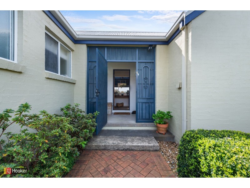 55 Lakeside Drive, Lake Tyers Beach VIC 3909