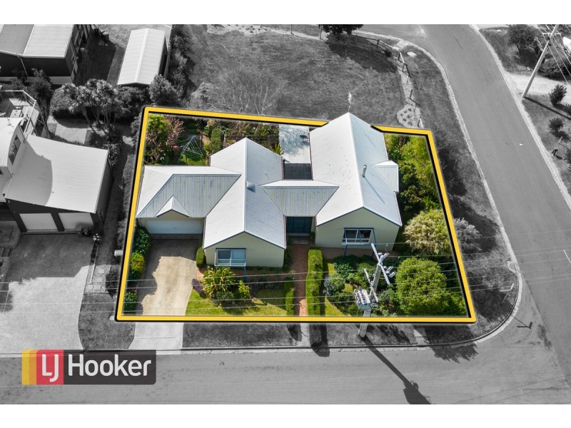 55 Lakeside Drive, Lake Tyers Beach VIC 3909