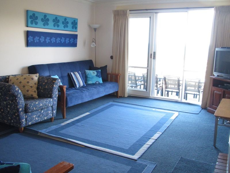 24 Gay Street, Lakes Entrance VIC 3909