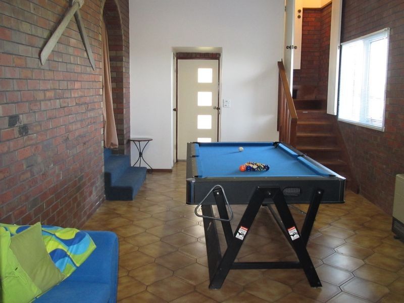 24 Gay Street, Lakes Entrance VIC 3909