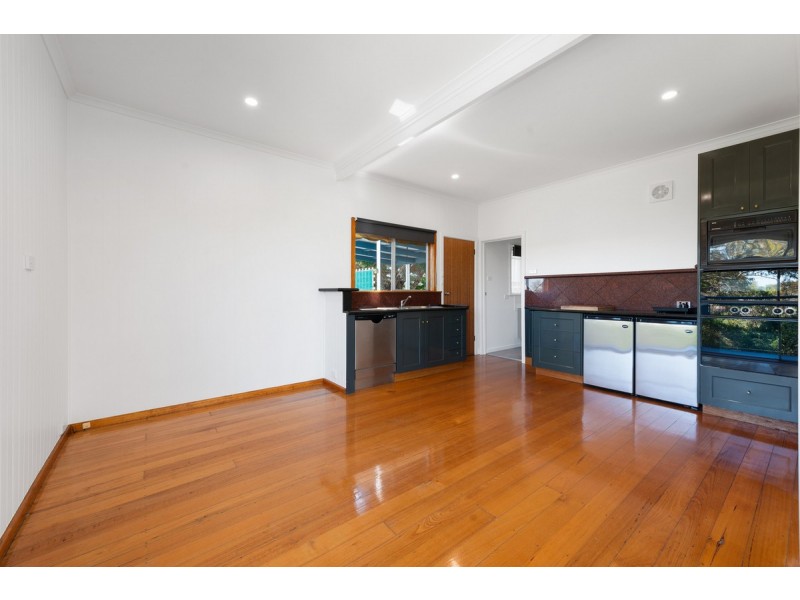 1/15 Lyrebird Court, Lakes Entrance VIC 3909
