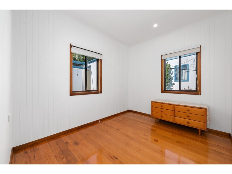 1/15 Lyrebird Court, Lakes Entrance VIC 3909