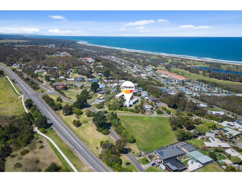 1/15 Lyrebird Court, Lakes Entrance VIC 3909
