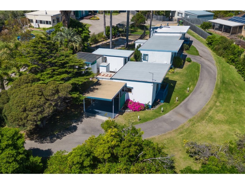 1/15 Lyrebird Court, Lakes Entrance VIC 3909
