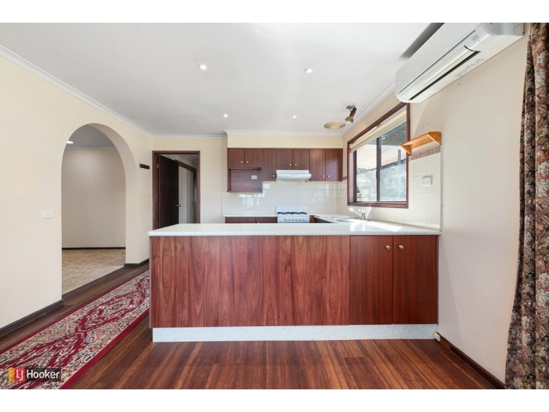 6-8 Ozone Crescent, Lakes Entrance VIC 3909