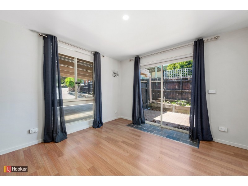 41 Capes Road, Lakes Entrance VIC 3909