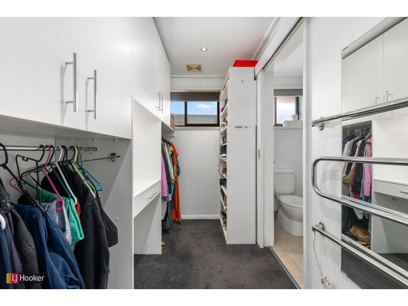 7 Nautilus Way, Lakes Entrance VIC 3909