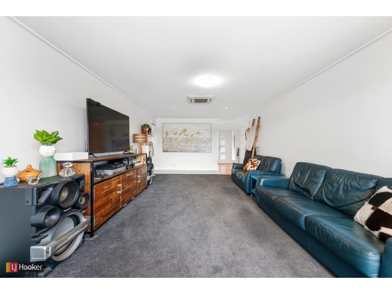 7 Nautilus Way, Lakes Entrance VIC 3909