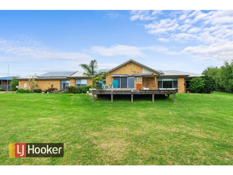 27 John Francis Court, Kalimna VIC 3909