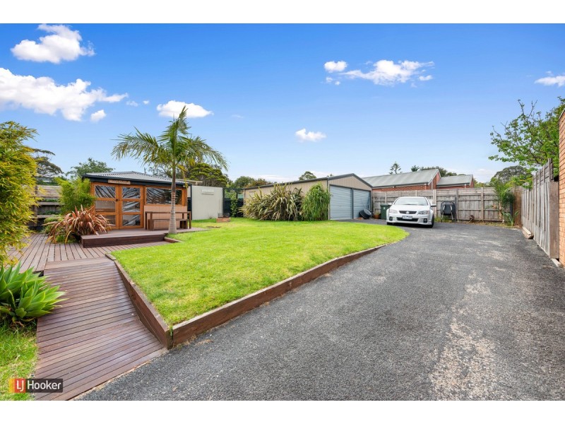 5 Coates Road, Lakes Entrance VIC 3909