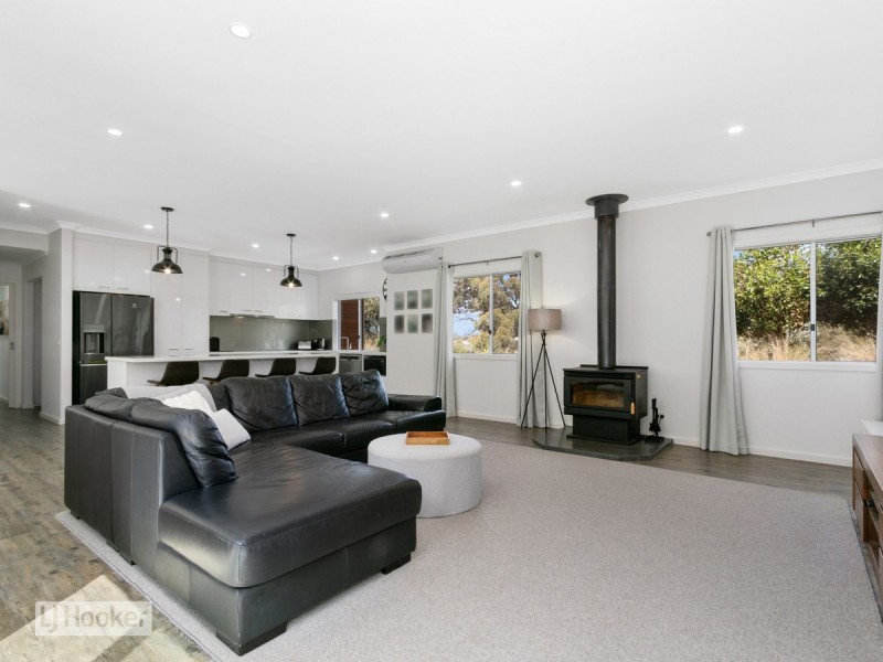 18 The Fields, Metung VIC 3904
