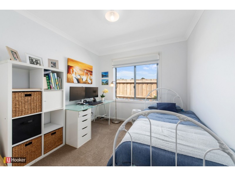 18 Golf Links Road, Lakes Entrance VIC 3909