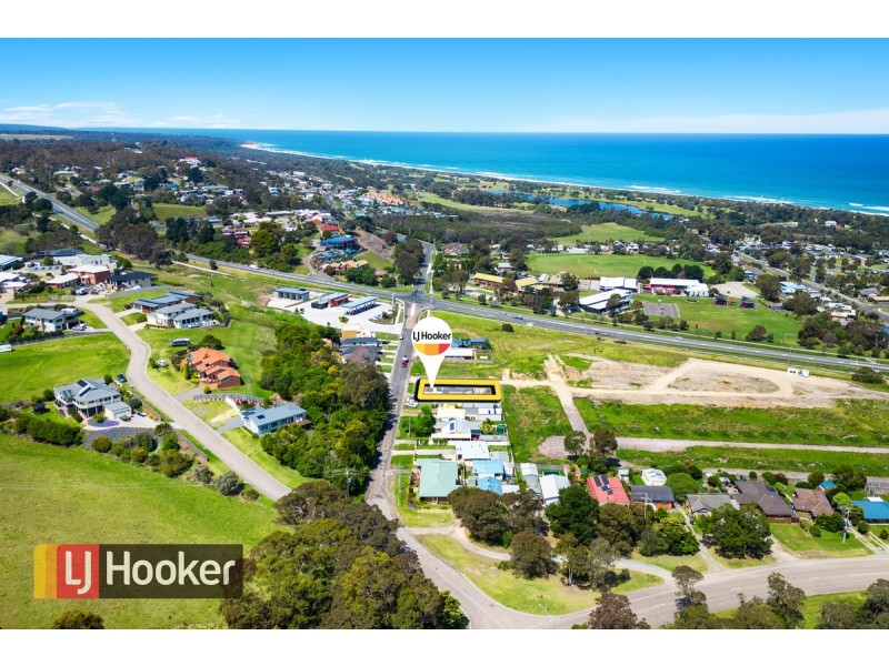 18 Golf Links Road, Lakes Entrance VIC 3909
