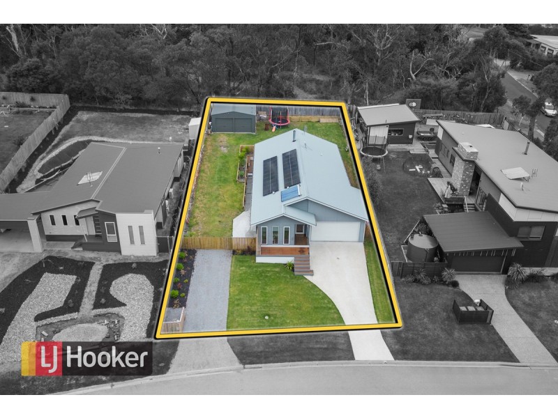 4 Warfe Drive, Lake Tyers Beach VIC 3909