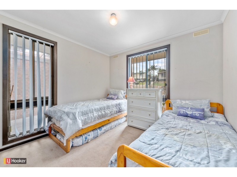 5 Nautilus Way, Lakes Entrance VIC 3909