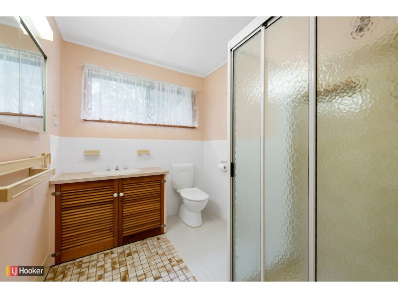 15 Christopher Court, Lakes Entrance VIC 3909