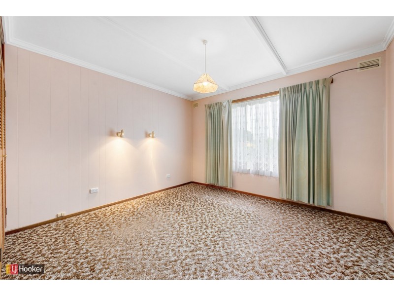 15 Christopher Court, Lakes Entrance VIC 3909