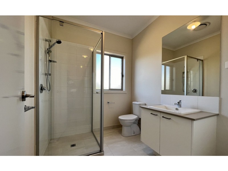 14 Swan Drive, Metung VIC 3904