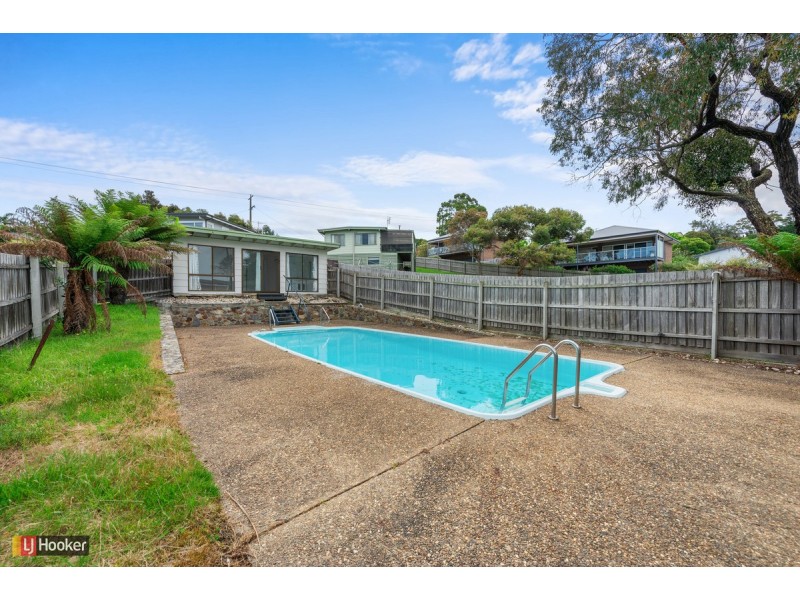 102 Myer Street, Lakes Entrance VIC 3909
