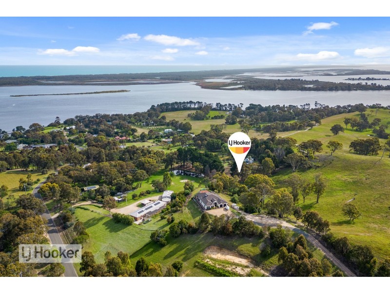 34 Lakeshore Drive, Nungurner VIC 3909