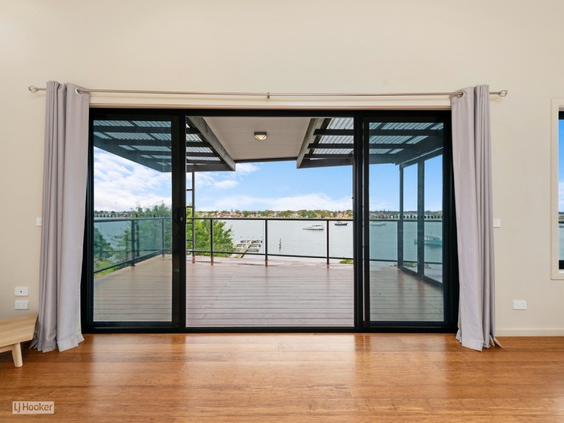 4 Cabarita Point, Kalimna VIC 3909