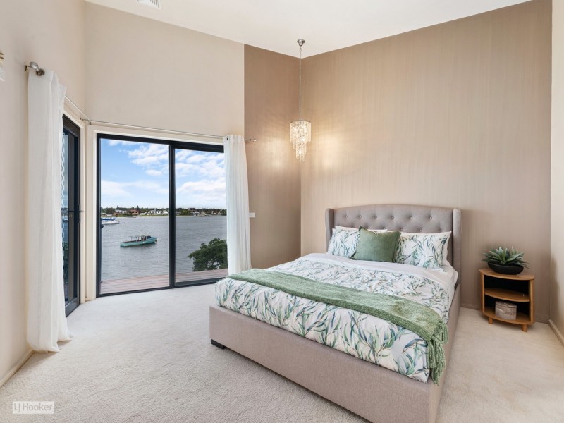 4 Cabarita Point, Kalimna VIC 3909