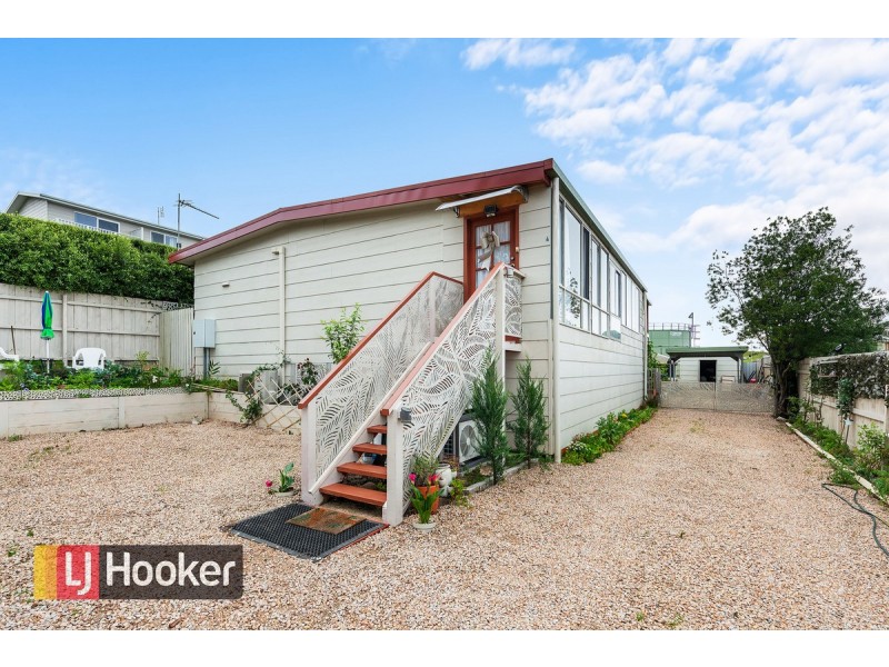 4 Albatross Road, Kalimna VIC 3909