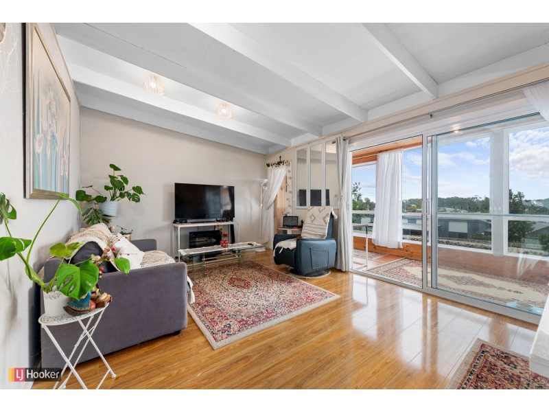 4 Albatross Road, Kalimna VIC 3909