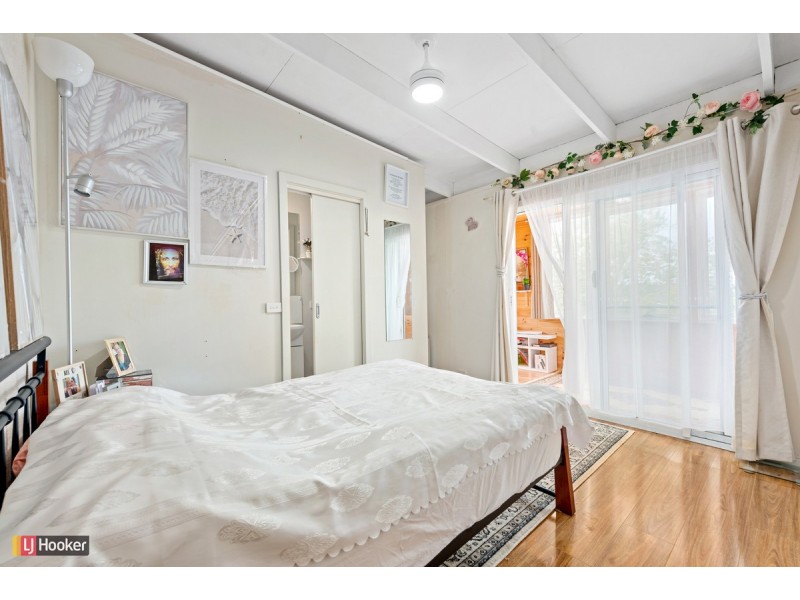 4 Albatross Road, Kalimna VIC 3909