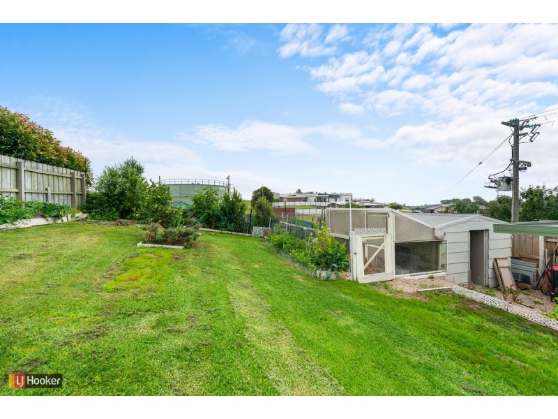 4 Albatross Road, Kalimna VIC 3909