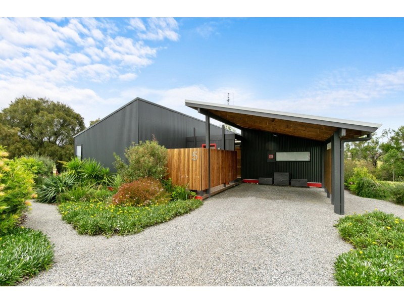 5 Seagull Avenue, Metung VIC 3904