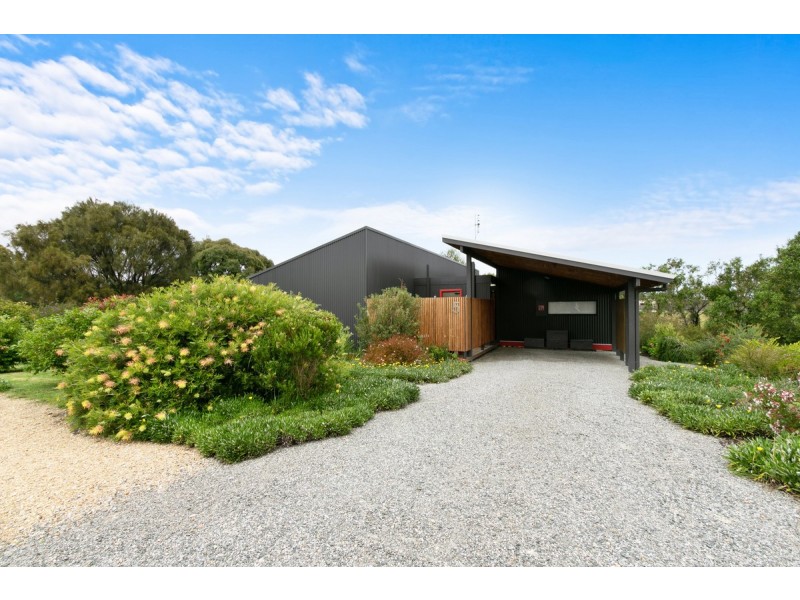 5 Seagull Avenue, Metung VIC 3904