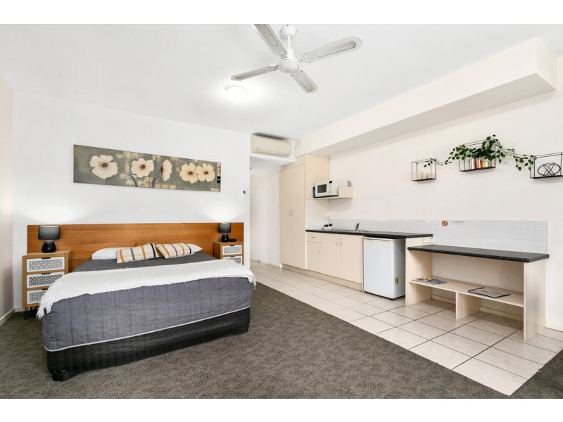 1/9-11 Kurnai Avenue, Metung VIC 3904