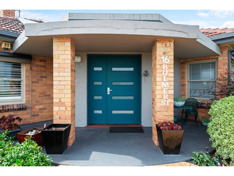 1/16 Bulmer Street, Lakes Entrance VIC 3909