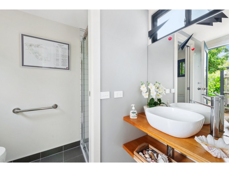 1/16 Bulmer Street, Lakes Entrance VIC 3909