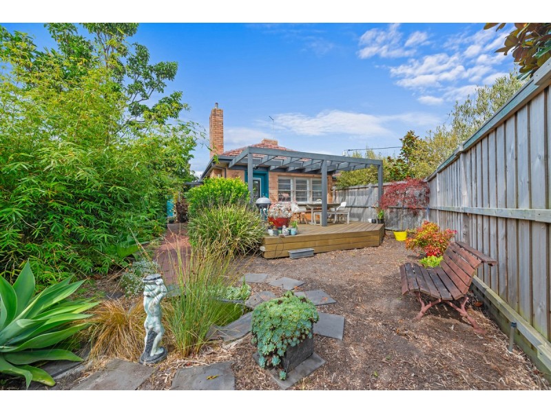 1/16 Bulmer Street, Lakes Entrance VIC 3909