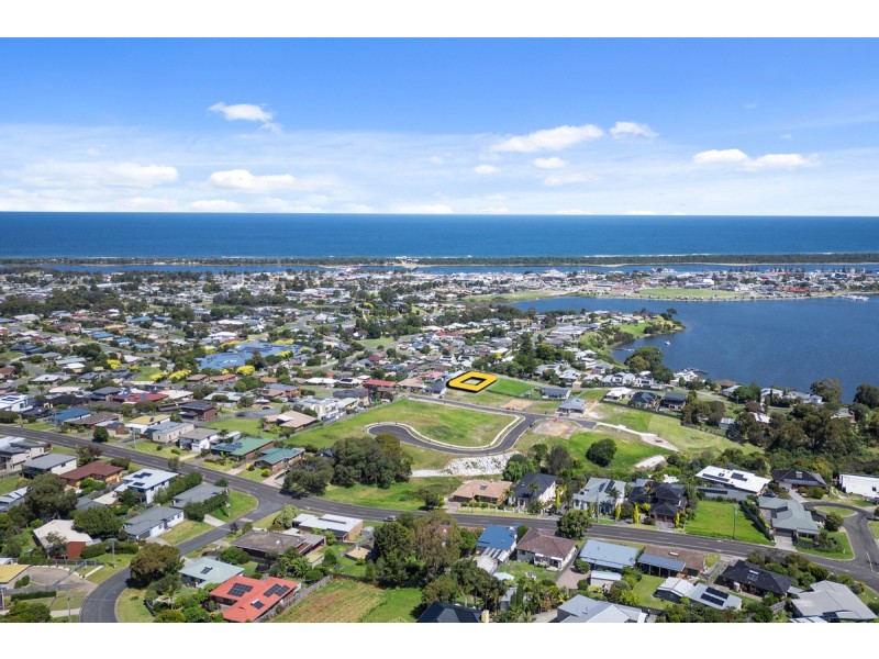 40 Bogong Street, Lakes Entrance VIC 3909