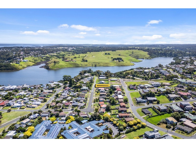 40 Bogong Street, Lakes Entrance VIC 3909
