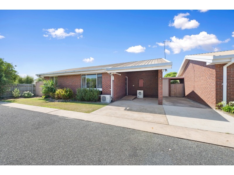 4/35 Carpenter Street, Lakes Entrance VIC 3909