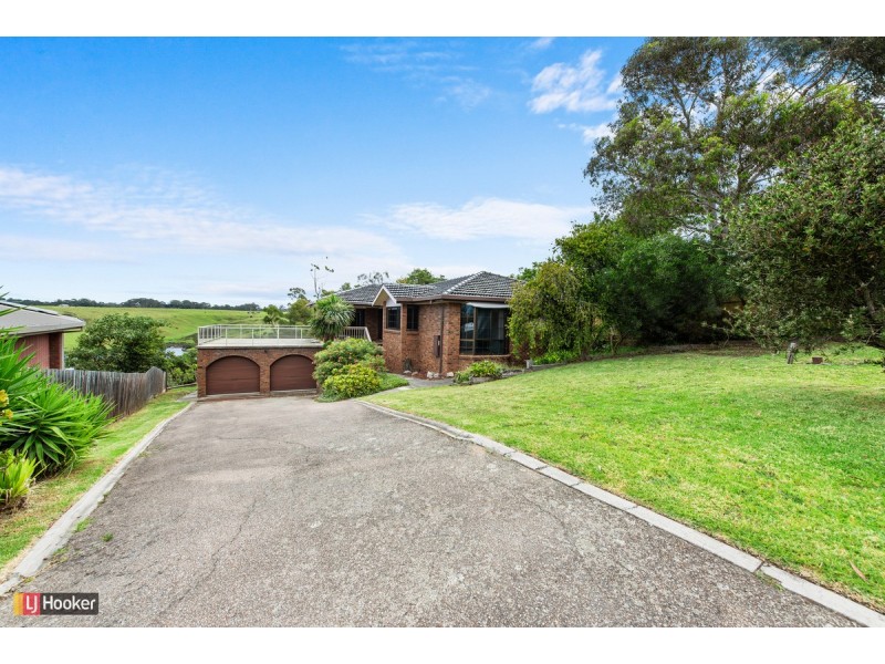 53 Nautilus Way, Lakes Entrance VIC 3909