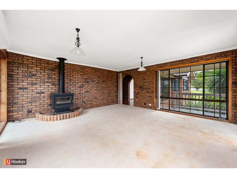 53 Nautilus Way, Lakes Entrance VIC 3909