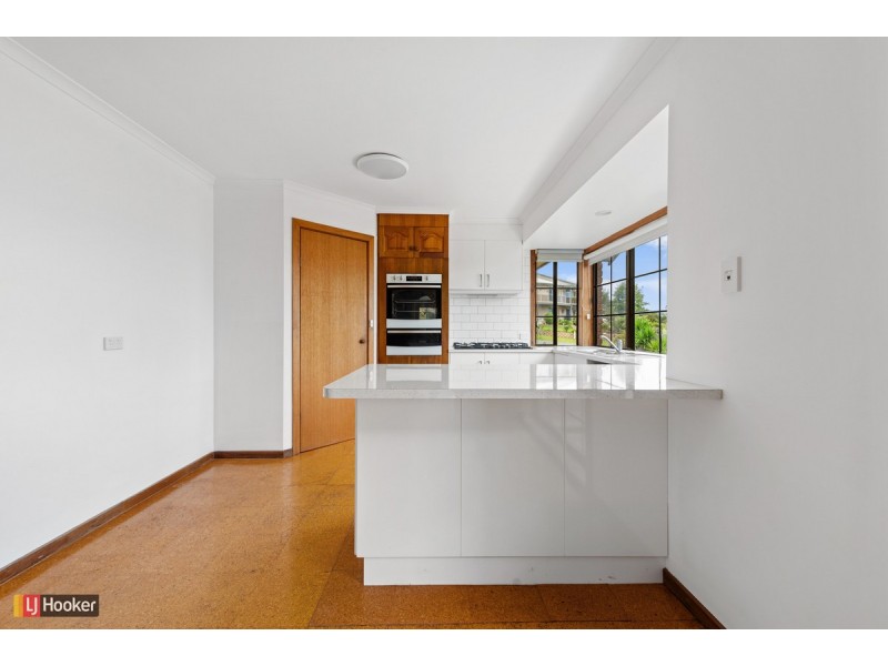 53 Nautilus Way, Lakes Entrance VIC 3909